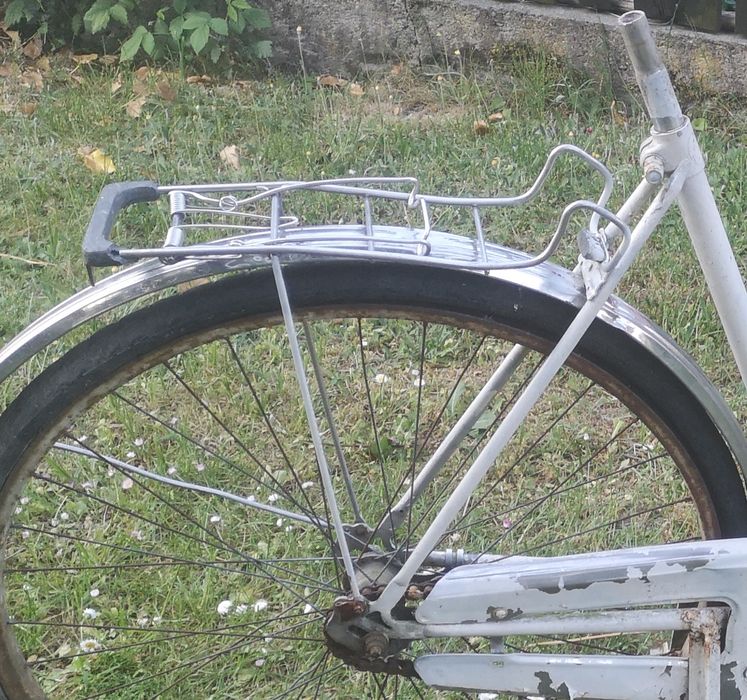 Bagażnik rowerowy z nierdzewki, na koła 28 cali