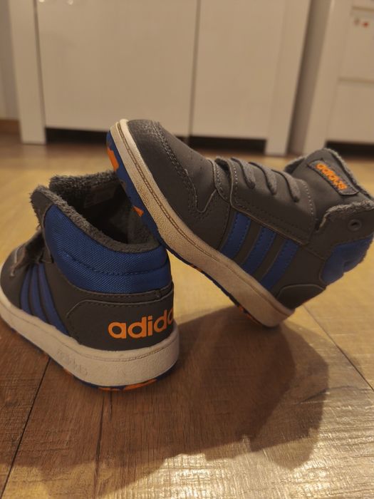 Buty jesienne adidas 26