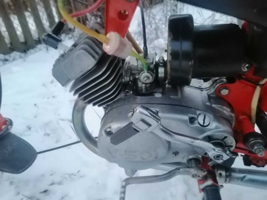 Продам мопед Карпати