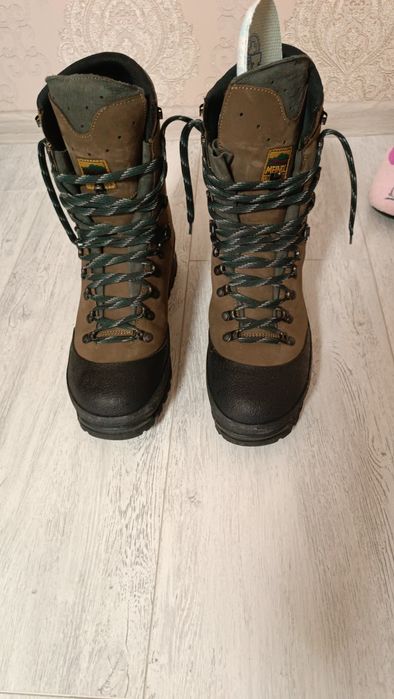 Трекінгові берці MEINDL зимові