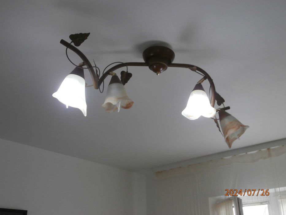 Żyrandol pokojowy na 4 żarówki / motyw liści, retro