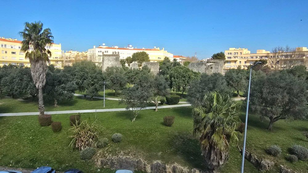 Arrenda-se Quarto Suite + Casa de Banho Privativa - Quinta do Castelo