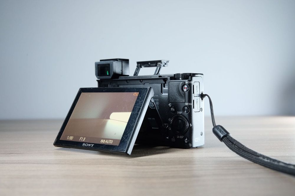 Aparat Sony RX100 M3 mark III