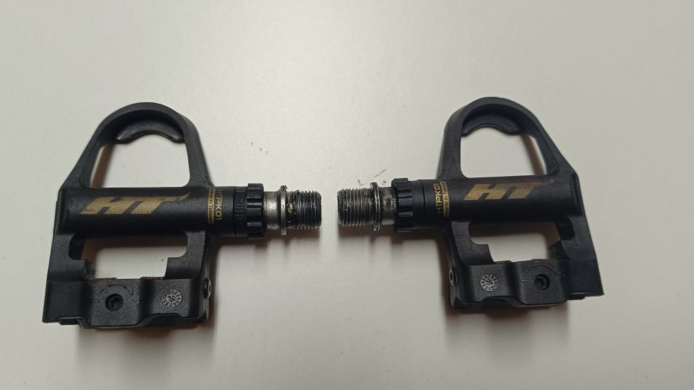 Pedais estrada HT PK01 Carbon