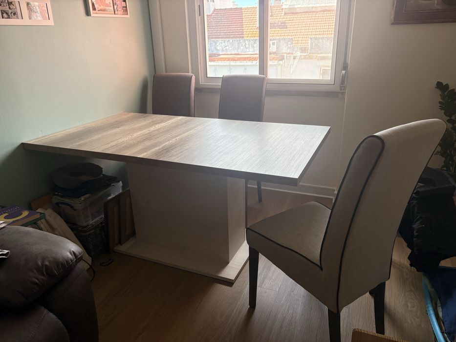 Mesa sala jantar como nova
