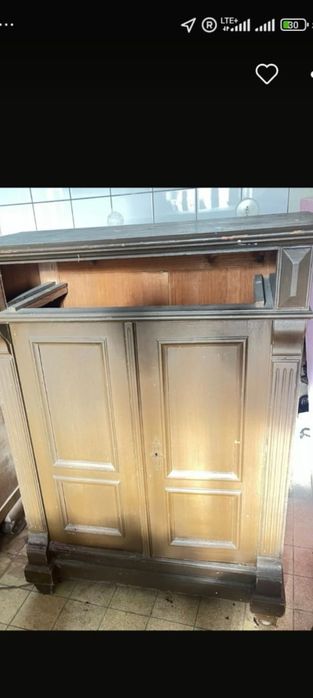 SPRZEDAM antyczną komodę