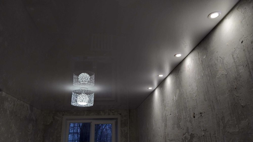 Натяжні стелі. Натяжные потолки. Натяжной потолок. Гар-15 років. Акция