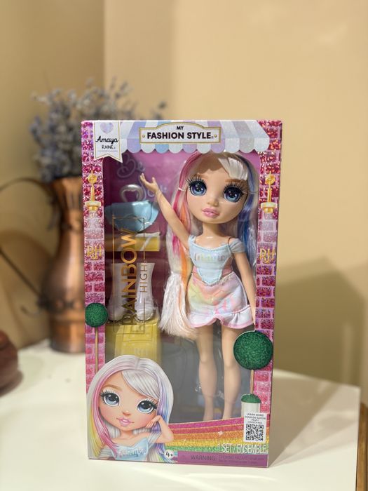 Лялька RainbowHigh (рейнбоу хай)