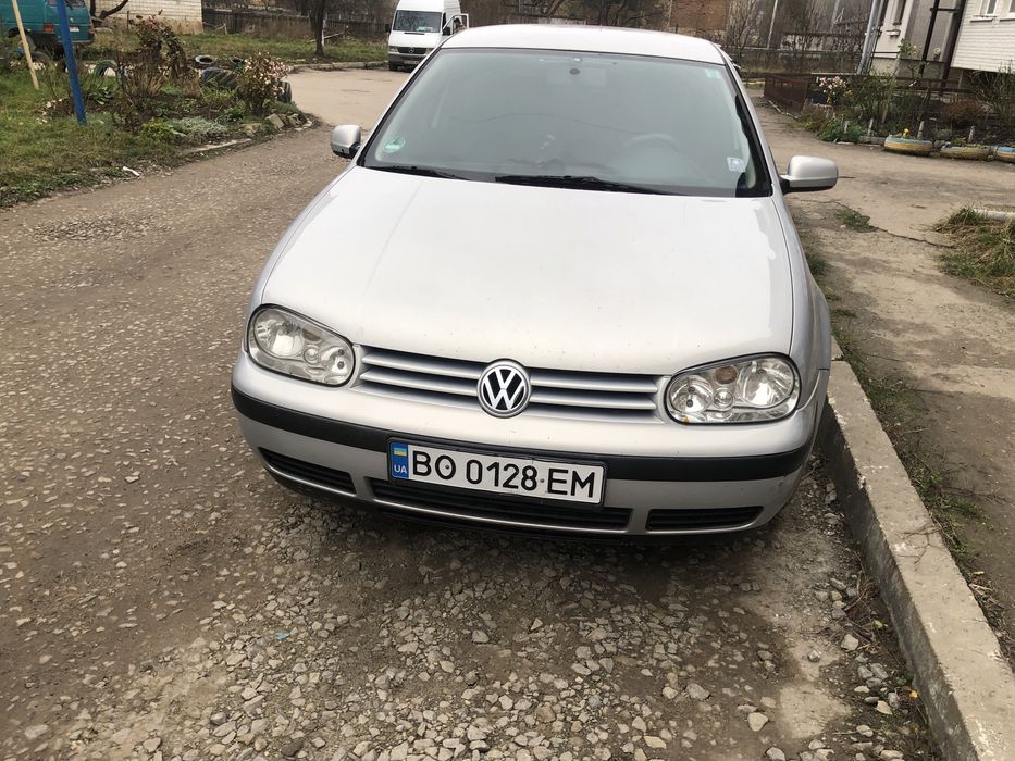 Продам гольфа 4 1998р