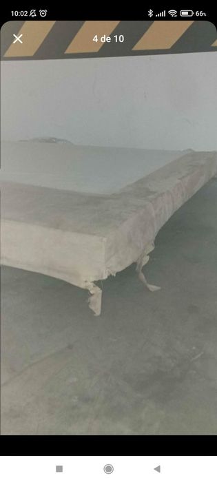 Estrado em madeira maciça