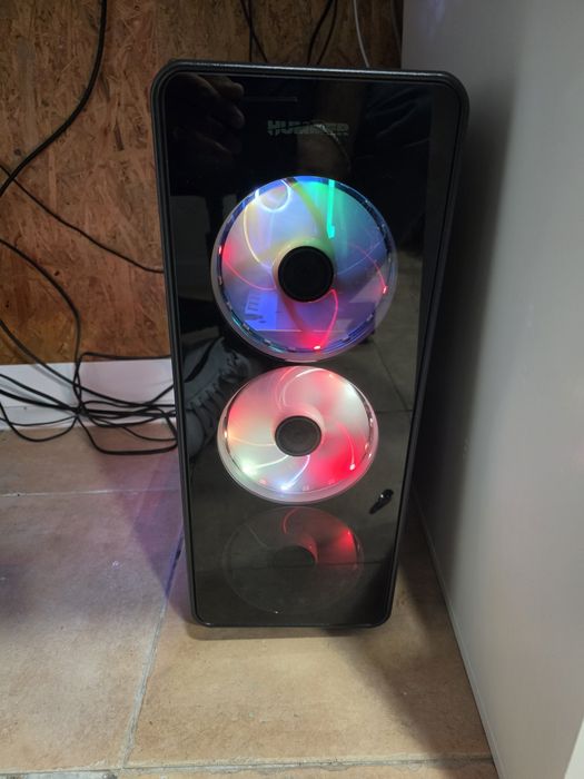 PC gaming em muito bom estado