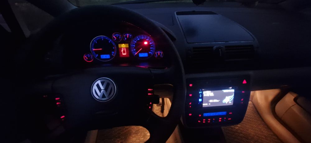 VW Sharan 1.9 TDI 115KM
