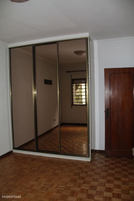 Alugo Apartamento T3