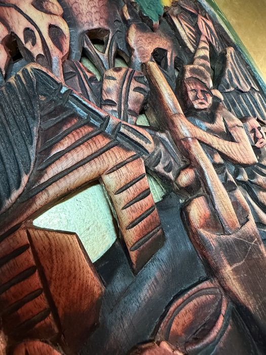 Escultura Africana em Madeira São Tomé e Príncipe Peça Artesanal