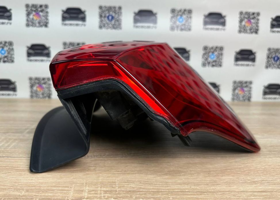 Лівий задній ліхтар  Renault Logan II Dacia Logan II / MCV