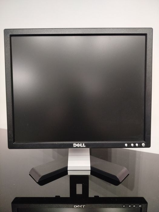 Monitor do komputera Dell model: E177FPc 17cali (43cm)