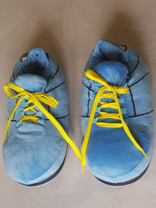 Nowe bardzo cieple kapcie