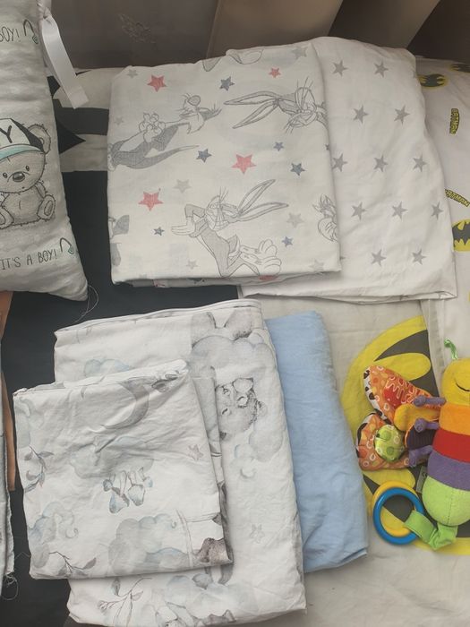 Pilne Łóżeczko 2w1 + dodatki