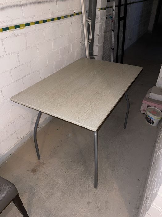 Sprzedam stół/ biurko