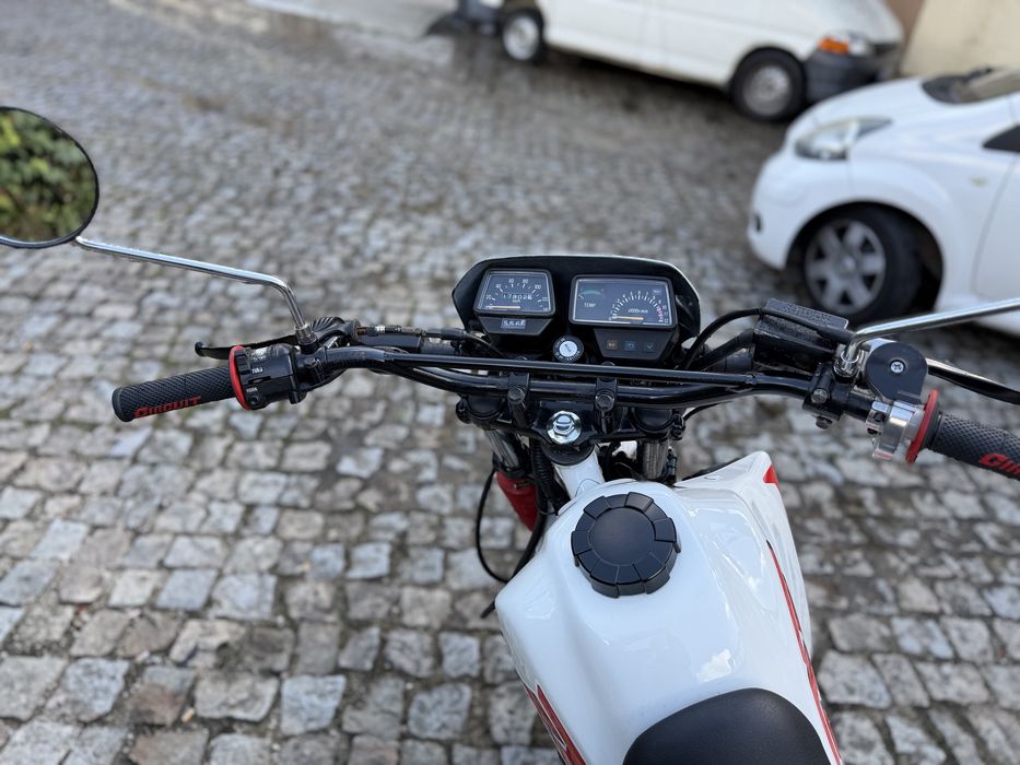 Yamaha dt125 ypvs
