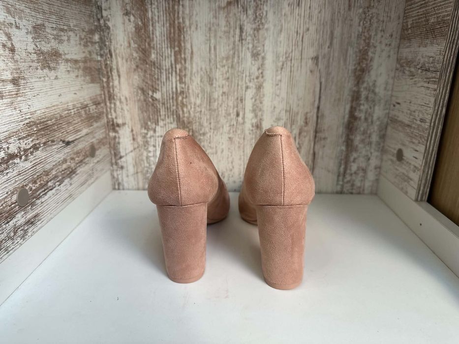 Sprzedam buty nowe i są używane