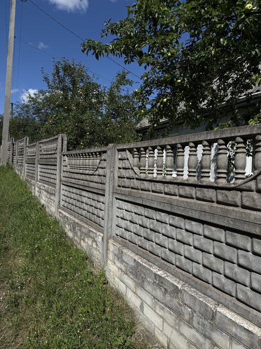 Продаж добротного цегляного будинку в центрі смт Михайло-Коцюбинське