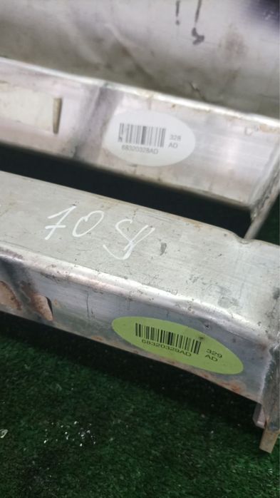 Кронштейн переднього підрамника Jeep Cherokee Kl 2019- 68320329 AD