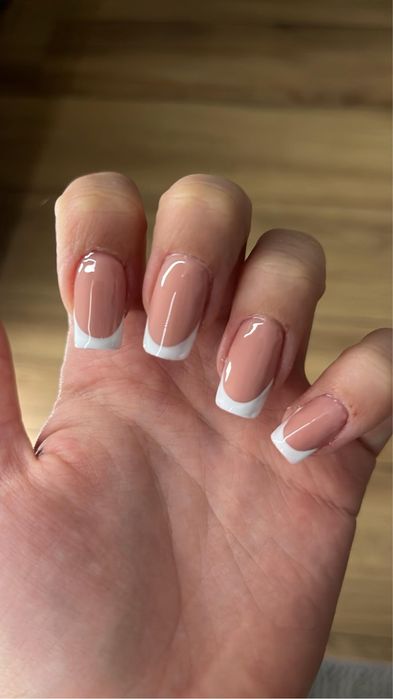 Manicure Paznokcie Zielonka