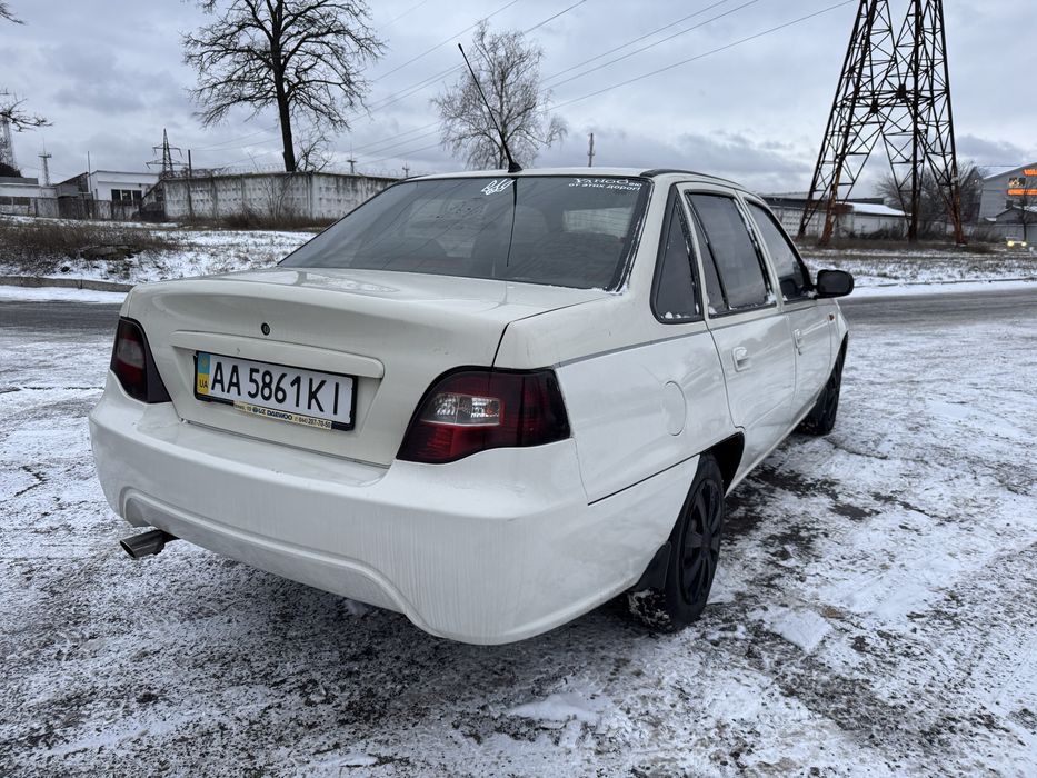 Део нексия 2010