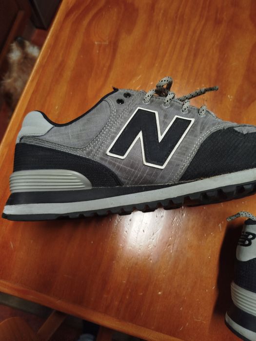 Sapatilhas New Balance cinza -preta