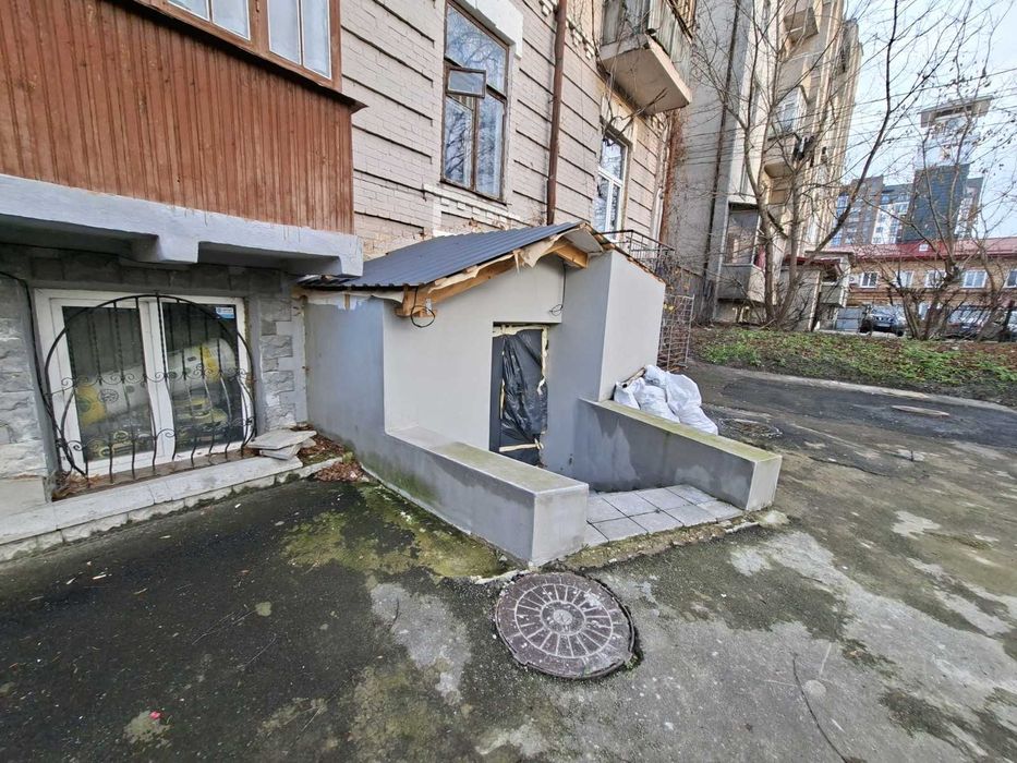 Продаж комерційного приміщення  вул Шевченка