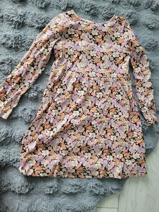 3 sukienki H&M - rozmiar 122/128