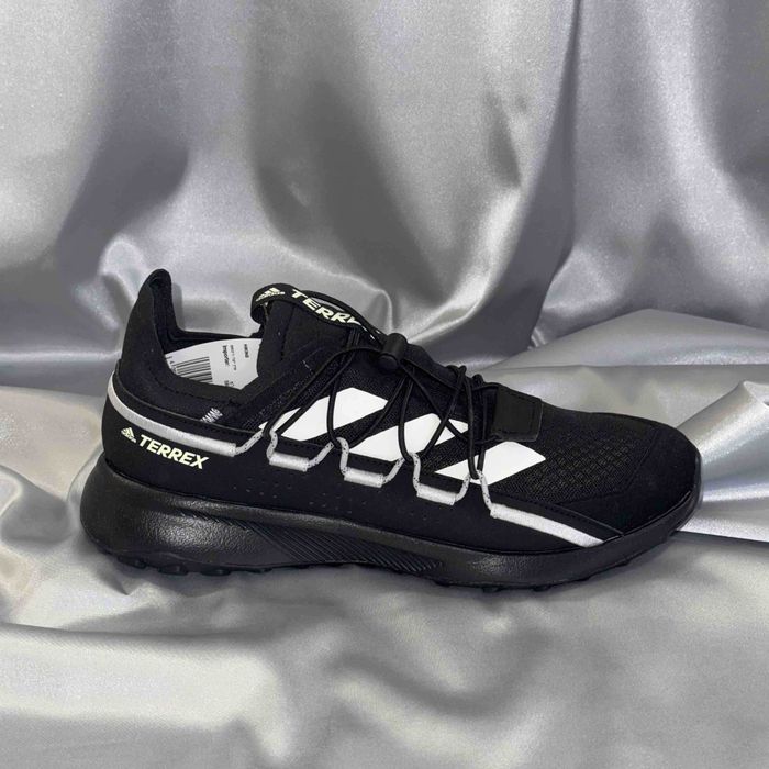 Кросівки ADIDAS Terrex Voyager 21