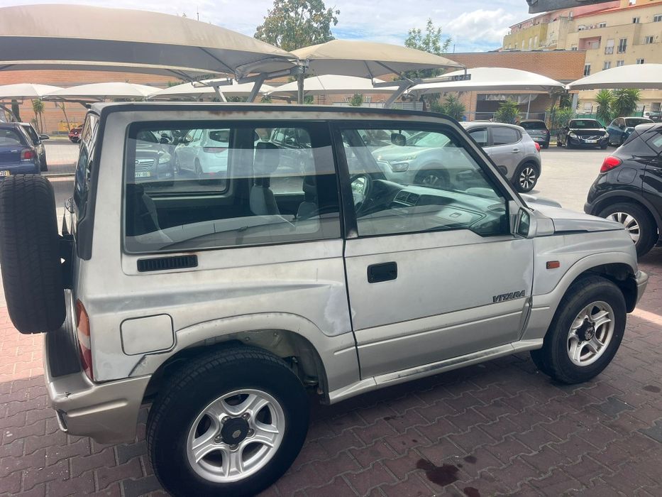 Boas vendo Suzuki Vitara 1.9 td