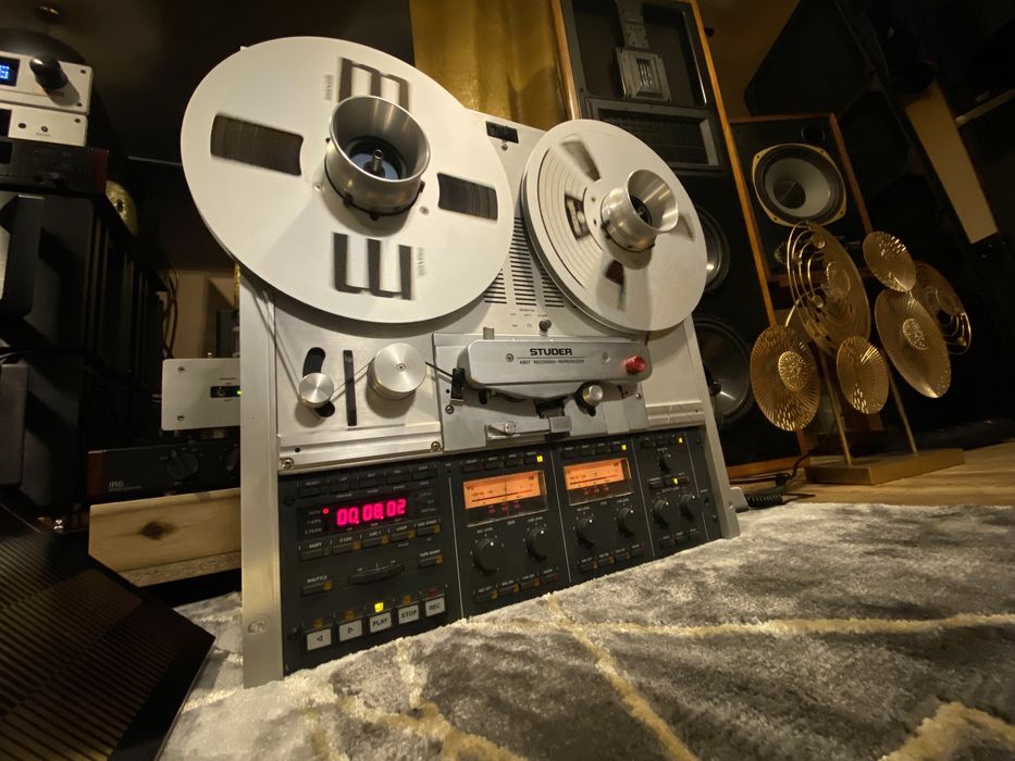Studer A 807 magnetofon szpulowy, 38 cm/s.