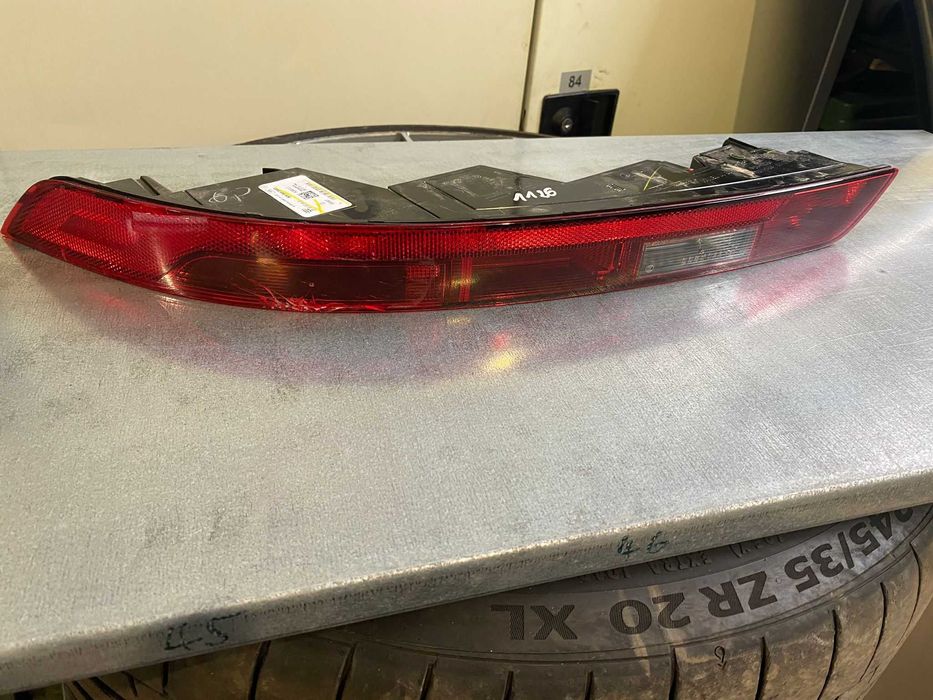 Lampa lewy tył w zderzak Audi Q5 LED