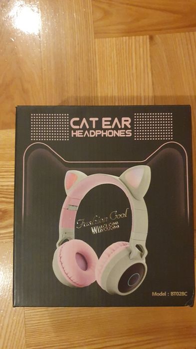Słuchawki bezprzewodowe nauszne kocie uszy LED Cat Headphones