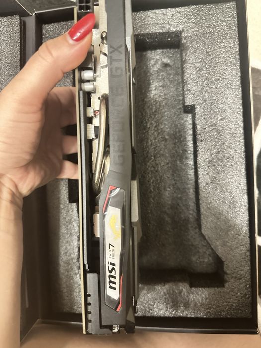 Видеокарта 1650 super MSI