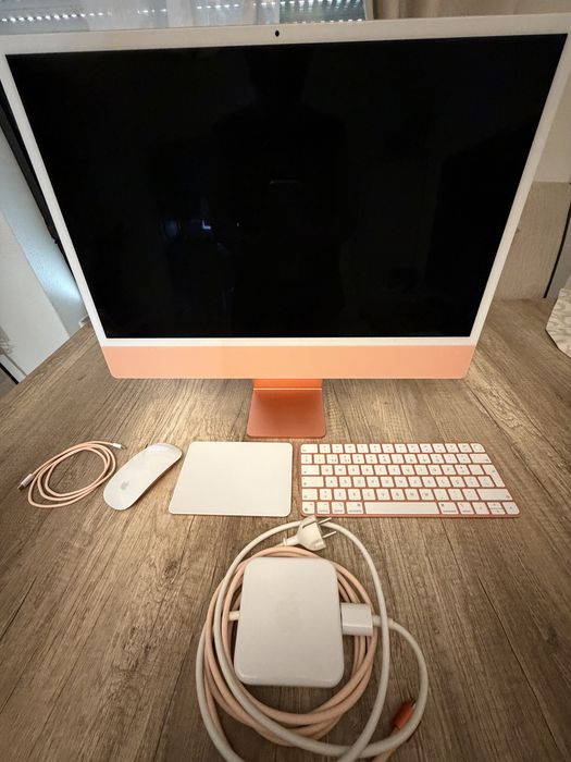 Apple M1 iMac, Macintosh HD 500GB, Memory 16GB