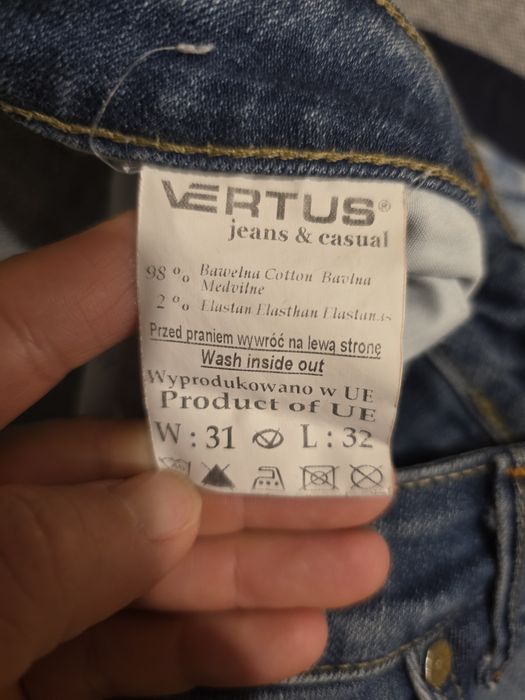 Damskie spodnie jeansowe jeansy Vertus rozm. M