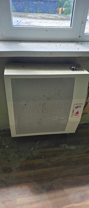 Продам газові конвектора б/в які після встановлення не використовувались.