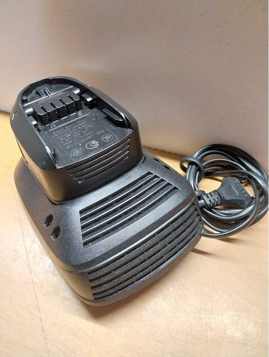 Carregador+Bateria Bosch 18V 1.5Ah Li-ion