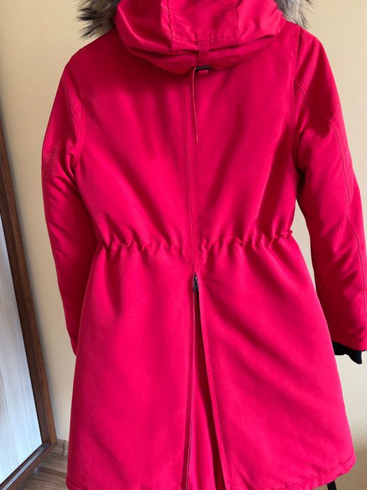 Парка жіноча зимова. Оригінальна Canada Goose