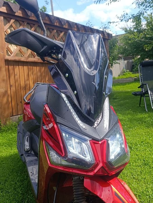 Продам скутер спарк