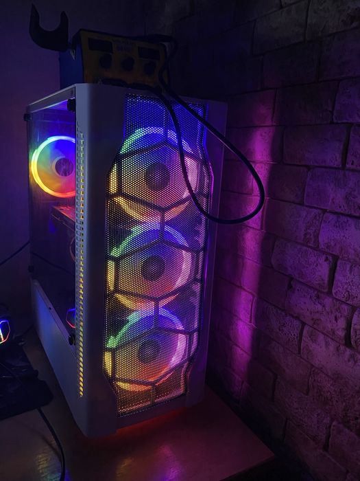 Продам Пк в отличном состоянии