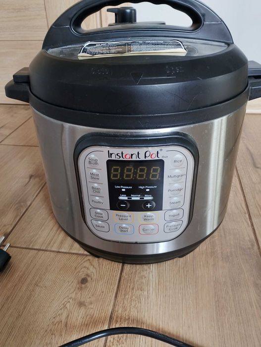 Szybkowar Multicooker Instant Pot Duo 60