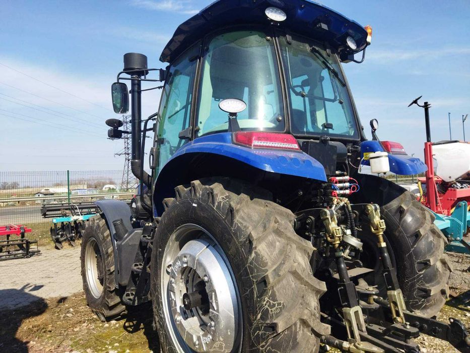 Трактор колісний ДТЗ 1404 з потужністью 140 к.с .