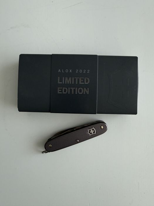 Victorinox Pioneer X Alox 2022 special edition