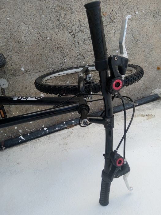 Bicicleta black em bom estado