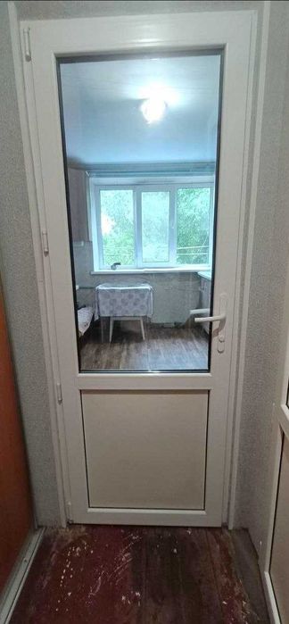 Дві Кімнати у гуртожитку по вул. Олеся Гончара